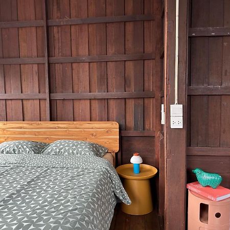 Cozy Villa In Chiangmai Old Town Chiang Mai Exterior photo