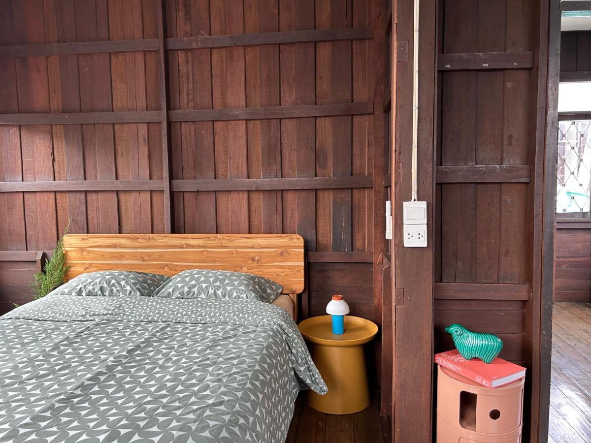 Cozy Villa In Chiangmai Old Town Chiang Mai Exterior photo